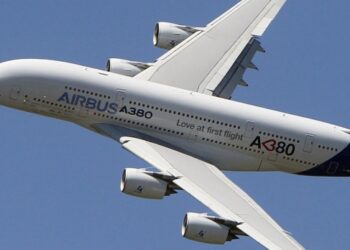 Why Do Some Airplanes Have 4 Engines?