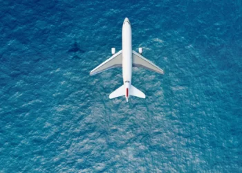 Why Don’t Airplanes Fly Over the Pacific Ocean?