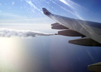 Do Airplanes Dump Fuel in Midair? Get the Facts