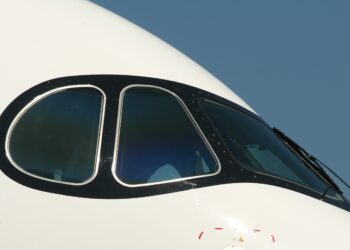 What Type of Glass Do Cockpit Windows Use?