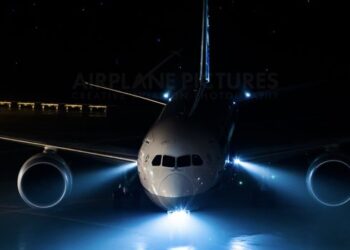 Why Do Airplanes Have Headlights?