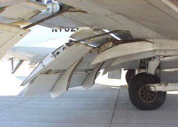 Why Airplanes Have Extended Wing Flaps