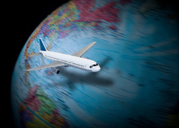 Why Planes Don’t Fly In A Straight Line On A Map