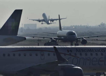 Domestic air passenger traffic grows nearly five-fold in May