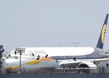 Jet Airways in talks with aircraft makers, lessors to lease 6-8 planes by December